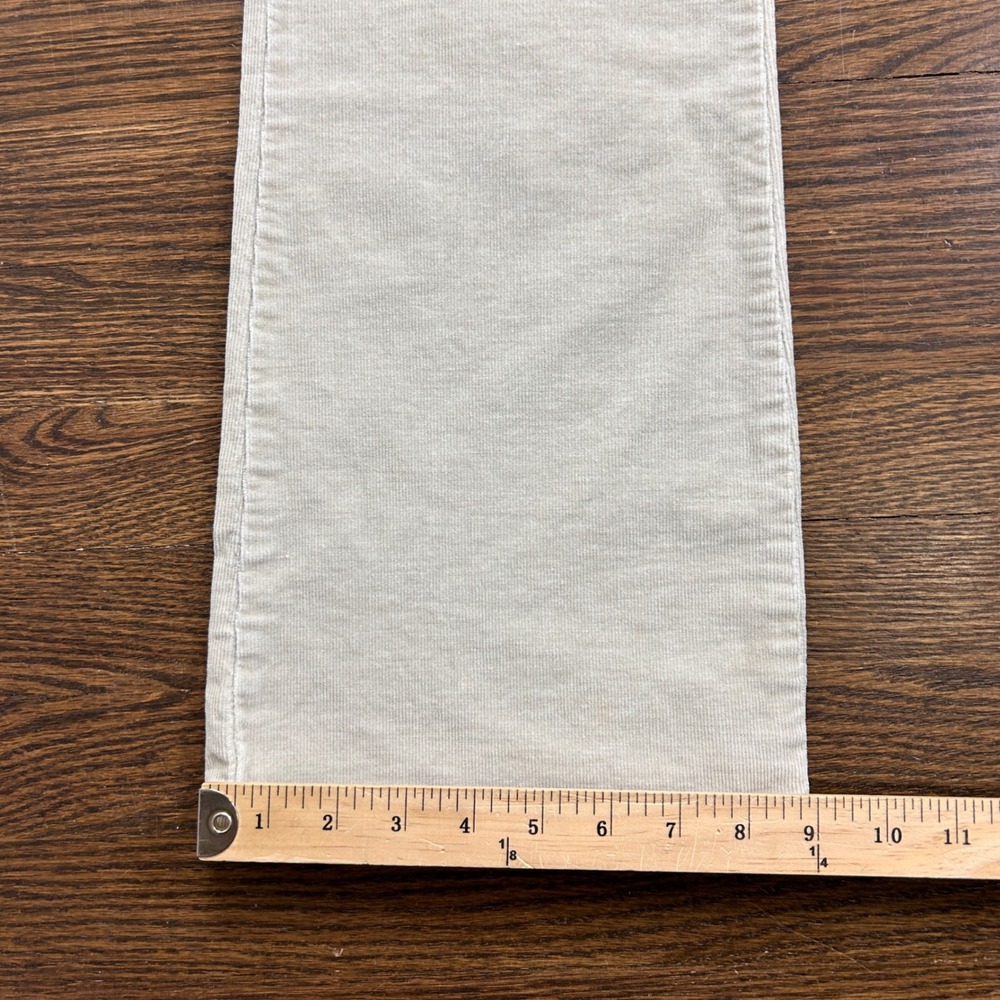 Levis 526 Slender Boot Corduroy Pants Beige Cream Size 10M Mid Rise Bootcut Y2K - Picture 8 of 10